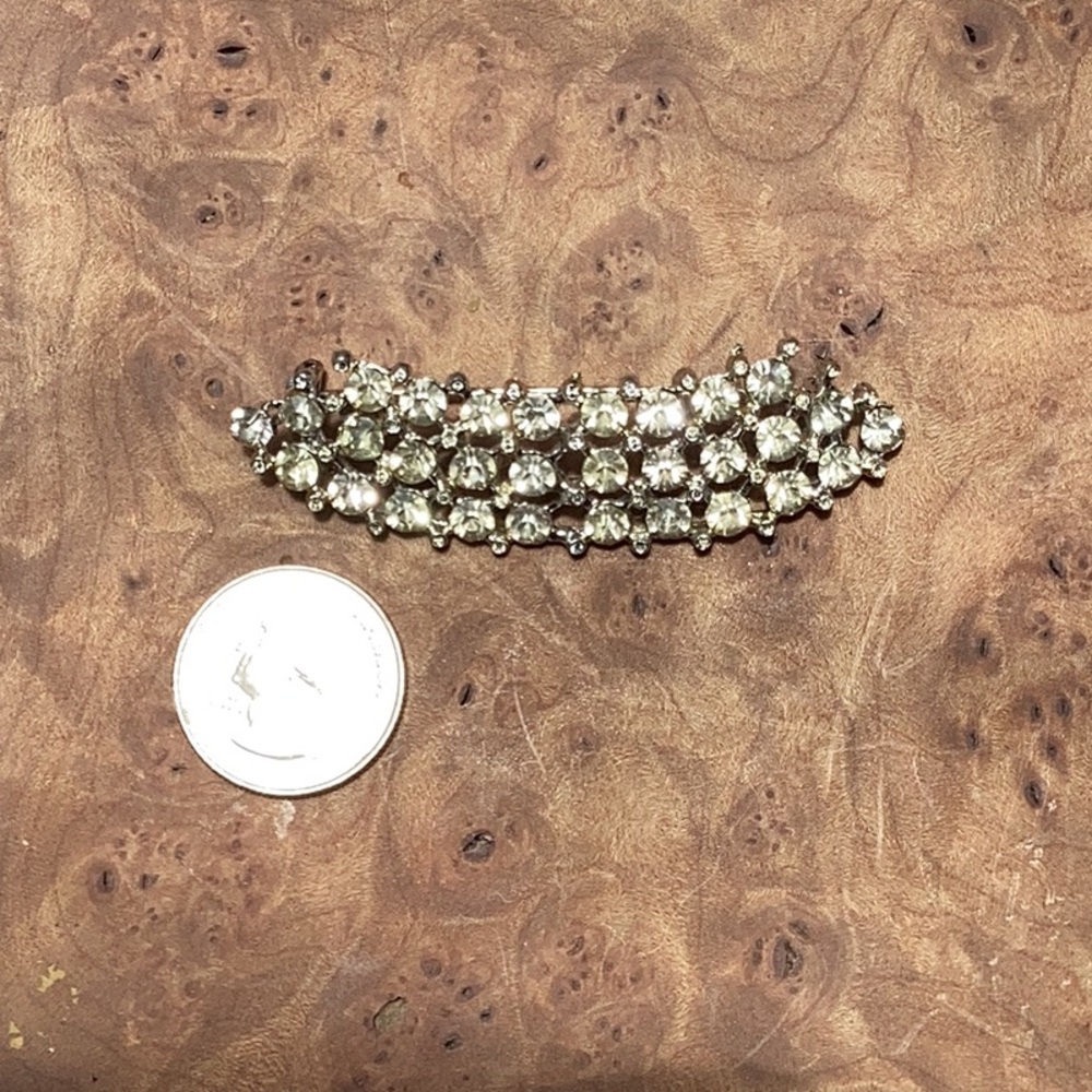 Brooch Vintage Rhinestone Crystal